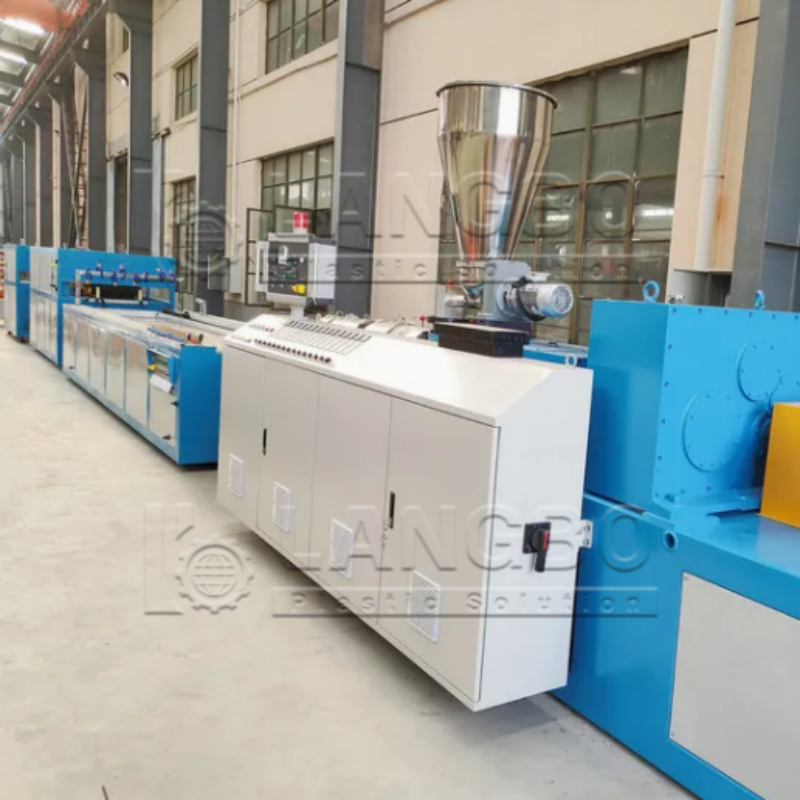 최신 회사 사례 PVC Door Panel Extrusion Line Supports Continuous PVC Panel Production in Egypt
