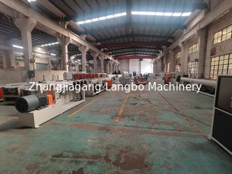 Zhangjiagang Langbo Machinery Co. Ltd. 공장 생산 라인