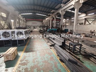 Zhangjiagang Langbo Machinery Co. Ltd. 공장 생산 라인