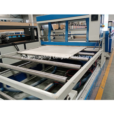 380V PVC 발포 보드 압출 라인 생산 기계 3 단계 방습