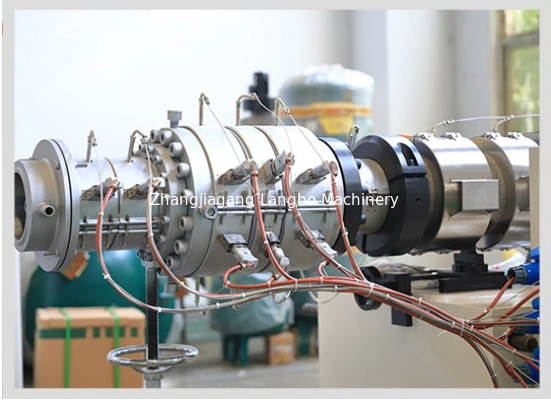 65/132 Pvc 파이프 추출 라인 45kw ABB 주파수 인버터