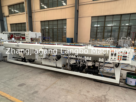 첨단 PVC 파이프 생산 라인 55kw 모터와 ABB 주파수 인버터