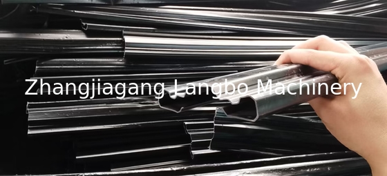 22kW PVC 베이스보드 프로파일 추출 선 쌍 나사 8m 길이