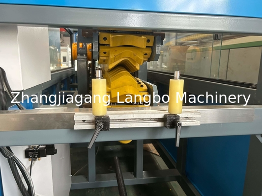 특수 모양의 PVC 프로필 진압 생산 라인 22KW 1180MM