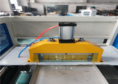 350KG / H 용량 PVC 추출기 원료 PVC 첨가물로 플라스틱 프로필 제조 라인을위한 기계