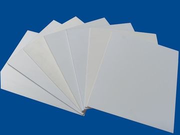 두 배 나사 PVC 거품 널 밀어남 선 600kg/H 높은 산출 수용량