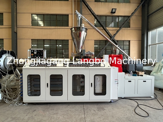 400-710mm PVC 파이프 추출 라인 92/188 110KW 모터