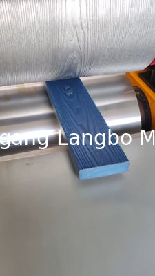 목재 플라스틱 데킹 도어 복합 라미네이션 제조 기계 / 엠보스 기계