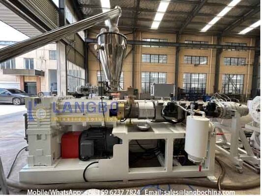 50-200mm PVC-U 파이프 추출 라인 80/156 55kw 통합 기어박스 및 시멘스 모터