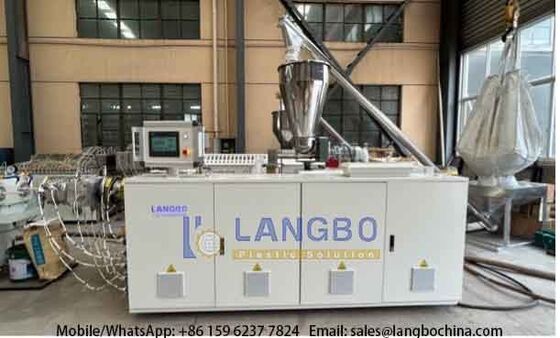 50-200mm PVC-U 파이프 추출 라인 80/156 55kw 통합 기어박스 및 시멘스 모터