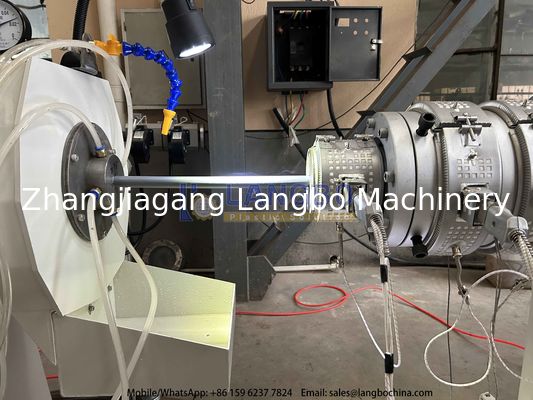 수도 공급, 배수, 화학 산업, 광산 도관용 완전 자동 PVC 파이프 제조 기계