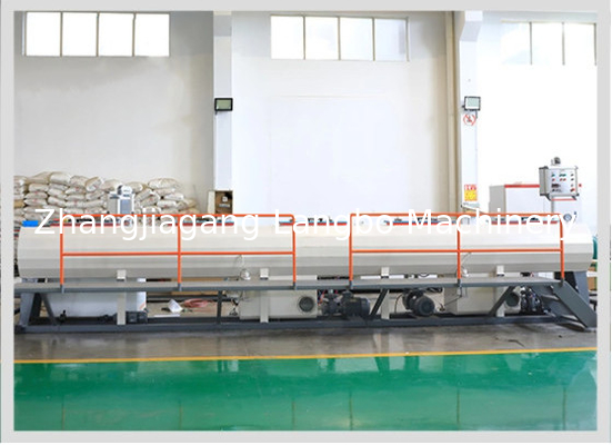 PVC PE UPVC 파이프 제작 기계 경쟁력있는 가격 65/132 나사 직경 및 75-250 파이프 직경