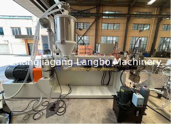 플라스틱 PVC PE 부드러운 딱딱한 유연한 부드러운 파이프 extruder 만드는 기계