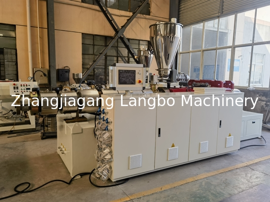 플라스틱 PVC 문 및 창문 프레임 프로파일 제조 기계 생산 라인어 extruder 기계를 포함하여 PVC 넓은 패널 제조 기계