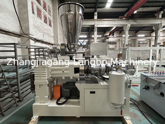 자동 PVC 프로필 보드 외출기 목재 플라스틱 복합 문 프레임