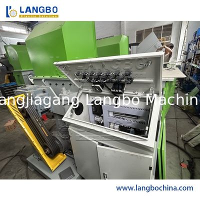 플라스틱 폐기물, 나무 팔레트, HDPE 파이프, 섬유, 직물 필름 파쇄 재활용 기계를 위한 플라스틱 기계 단일 샤프트 파쇄기