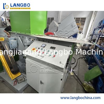 플라스틱 폐기물, 나무 팔레트, HDPE 파이프, 섬유, 직물 필름 파쇄 재활용 기계를 위한 플라스틱 기계 단일 샤프트 파쇄기