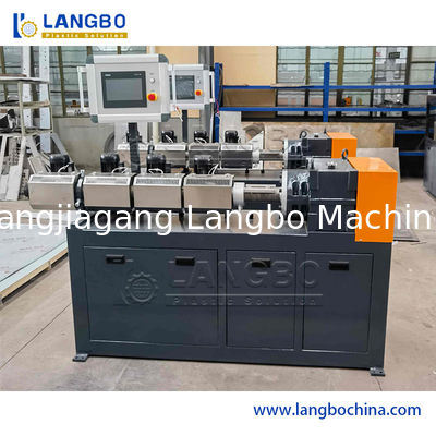 PE 파이프 단일의 스크류 압출기 210KW 75/38 대용량