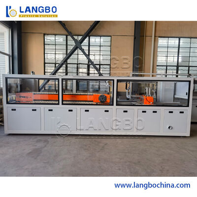 Plc 터치스크린 통제 에너지 절약을 가진 150KG/H PVC 단면도 밀어남 선