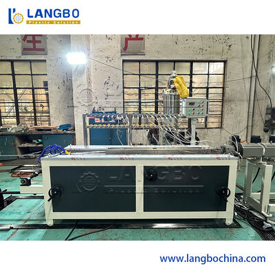 55KW 모터 파워 부드럽고 정확한 프로필 진압을 위한 PVC 프로필 진압기