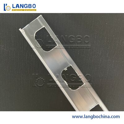 55KW 모터 파워 부드럽고 정확한 프로필 진압을 위한 PVC 프로필 진압기