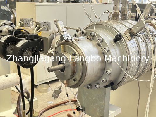 50-200mm PVC 파이프 추출 라인 / PVC 파이프 제작 기계 / PVC 파이프 생산 라인