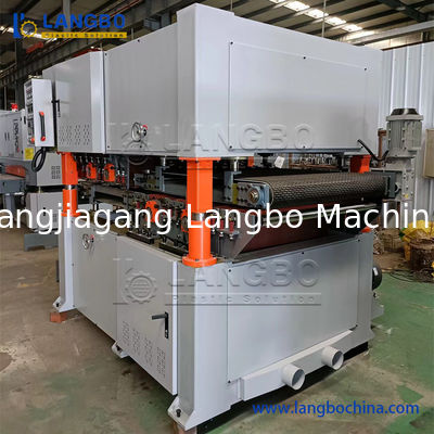 100 세륨 WPC 단면도 밀어남 행 - 150KG/H 높은 생산 능력