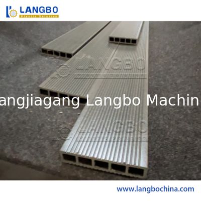 플라스틱 UPVC PVC 천장 하천 케이블 트렁킹 창문 프레임 벽 패널 홀 보드 코너 진주 WPC 덱 프로필 추출 생산 제조 기계