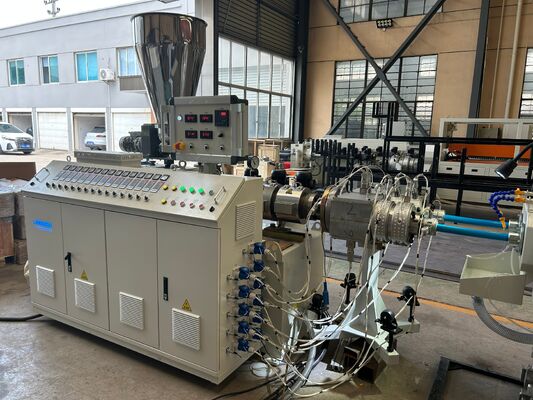 플라스틱 PVC 파이프 제조 기계 PVC/upvc/cpvc/pvc 파이프 진압 기계