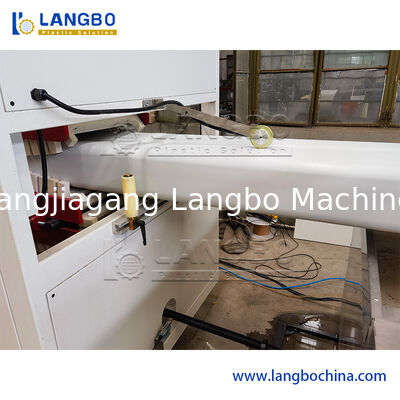 플라스틱 PP PE WPC 데킹 보드 바닥 목재 복합 프로필 진압 라인