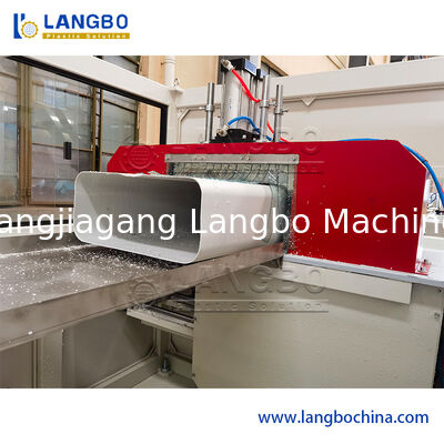 플라스틱 PP PE WPC 데킹 보드 바닥 목재 복합 프로필 진압 라인