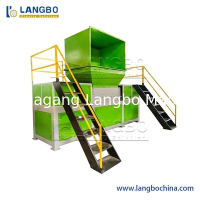 플라스틱 폐기물 폐기물 금속 접착판 목재 팔렛 플라스틱 PP HDPE LDPE PVC 덩어리 폐기물 파이프 재활용 단일 샤프트 쉐러더 기계