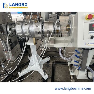 3층 코엑스트루션 PPR 파이프 추출 라인 350kg/h 용량 및  PLC 제어
