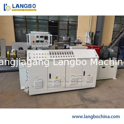 PVC 파이프 압출 라인 및 제조 기계