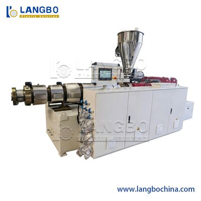 플라스틱 UPVC/PVC/PC /WPC/창문/천장/문틀 바닥 /벽 패널/울타리/목재 플라스틱/트렁킹/데킹/코너 비드 프로파일 생산 기계