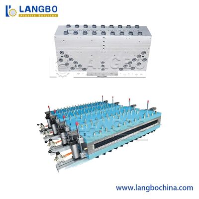 플라스틱 UPVC/PVC/PC /WPC/창문/천장/문틀 바닥 /벽 패널/울타리/목재 플라스틱/트렁킹/데킹/코너 비드 프로파일 생산 기계