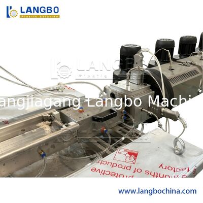 슈퍼마켓 PVC 가격표 압출기 기계용 PVC 프로파일 제작 기계 플라스틱 PVC 가격표 프로파일 압출 기계