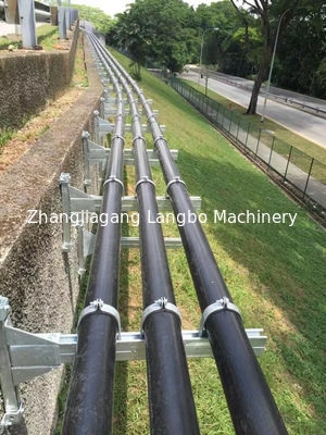 PE HDPE 파이프 생산 추출 라인 11 미터 진공 탱크 및 행성 절단기